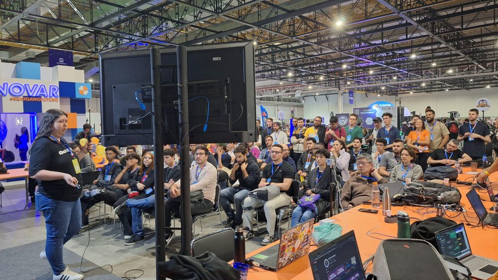 Presença e relevância em eventos - A cada ano expandimos nossa gama de participação em eventos importantes do mundo da tecnologia